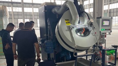 安徽密封件客戶 現(xiàn)場驗收自動滾噴機PR90