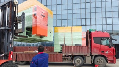 合作10年+汽車零部件老客戶，又復購三臺自動噴膠機